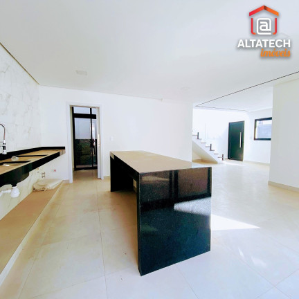 Imagem Casa com 3 Quartos à Venda, 175 m² em Jardim Das Acácias - Poços De Caldas Imagem Casa com 3 Quartos à Venda, 175 m² em Jardim Das Acácias - Poços De Caldas