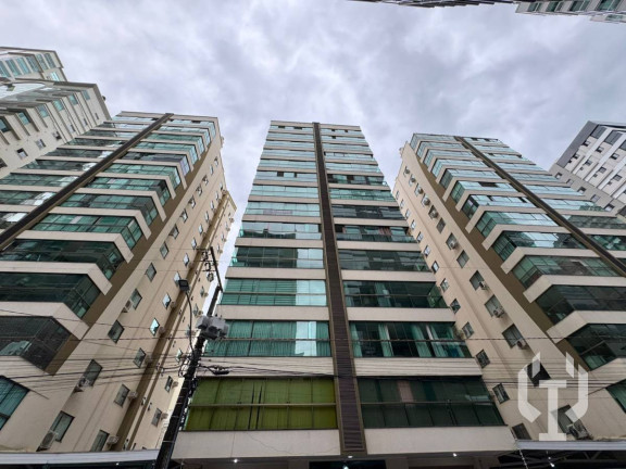 Apartamento com 3 Quartos à Venda, 135 m² em Meia Praia - Itapema