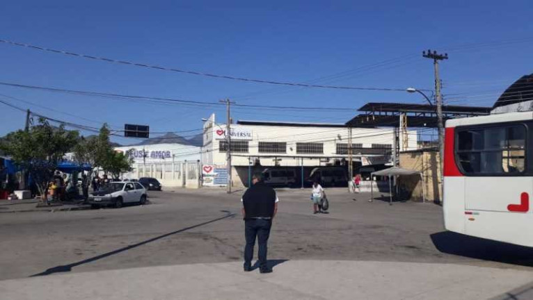 Imagem Imóvel à Venda, 25 m² em Campo Grande - Rio De Janeiro Imagem Imóvel à Venda, 25 m² em Campo Grande - Rio De Janeiro