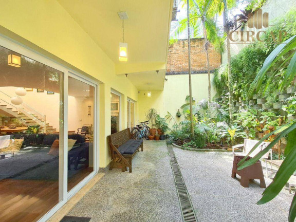 Imagem Casa com 3 Quartos à Venda, 228 m² em Chácara Monte Alegre - São Paulo Imagem Casa com 3 Quartos à Venda, 228 m² em Chácara Monte Alegre - São Paulo