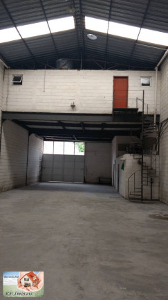 Imagem Galpão à Venda ou Locação, 600 m² em Vila Palmares - Santo André Imagem Galpão à Venda ou Locação, 600 m² em Vila Palmares - Santo André