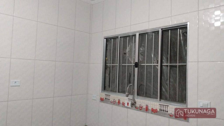 Imagem Casa com 3 Quartos à Venda, 128 m² em Parque Residencial Bambi - Guarulhos Imagem Casa com 3 Quartos à Venda, 128 m² em Parque Residencial Bambi - Guarulhos