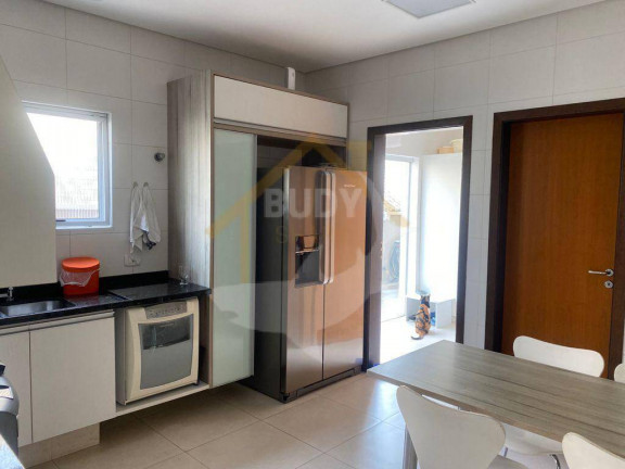 Imagem Casa com 4 Quartos à Venda, 300 m² em Alphaville - Santana De Parnaíba Imagem Casa com 4 Quartos à Venda, 300 m² em Alphaville - Santana De Parnaíba