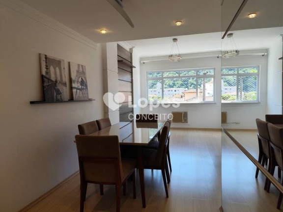 Apartamento com 2 Quartos à Venda, 74 m² em Marapé - Santos