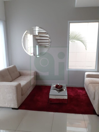 Imagem Casa com 3 Quartos à Venda, 124 m² em Chácara Pavoeiro - Cotia Imagem Casa com 3 Quartos à Venda, 124 m² em Chácara Pavoeiro - Cotia