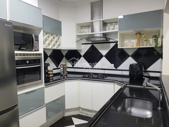 Imagem Sobrado com 2 Quartos à Venda, 210 m² em Jardim Copaíba - Sorocaba Imagem Sobrado com 2 Quartos à Venda, 210 m² em Jardim Copaíba - Sorocaba