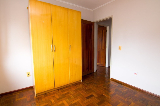 Imagem Imóvel com 2 Quartos à Venda, em Auxiliadora - Porto Alegre Imagem Imóvel com 2 Quartos à Venda, em Auxiliadora - Porto Alegre