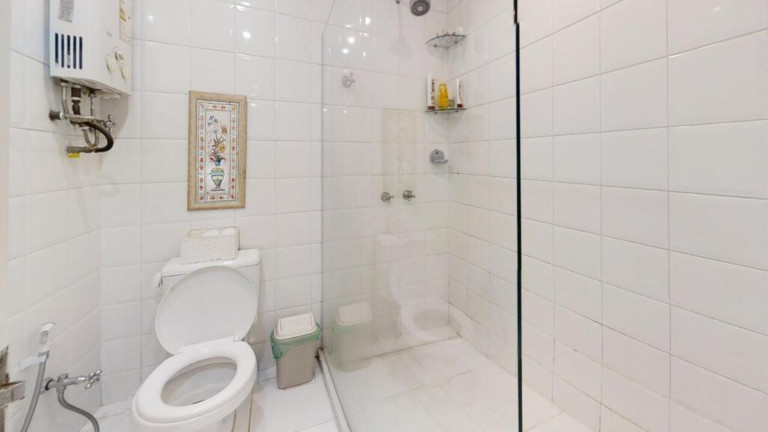 Imagem Imóvel com 3 Quartos à Venda, 136 m² em Ipanema - Rio De Janeiro Imagem Imóvel com 3 Quartos à Venda, 136 m² em Ipanema - Rio De Janeiro