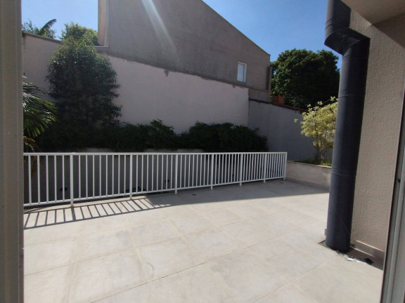 Imagem Casa com 4 Quartos à Venda, em Osasco Imagem Casa com 4 Quartos à Venda, em Osasco
