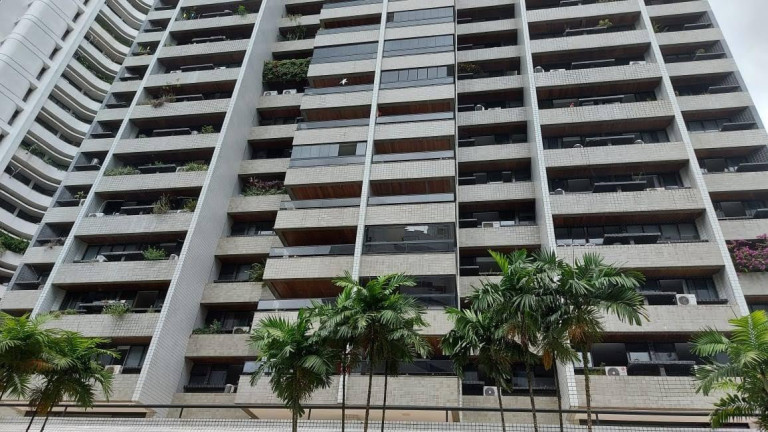 Imagem Imóvel com 4 Quartos à Venda, 240 m² em Parnamirim - Recife Imagem Imóvel com 4 Quartos à Venda, 240 m² em Parnamirim - Recife