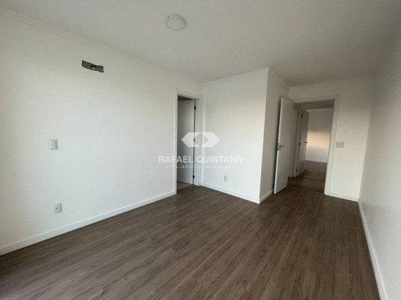 Imagem Cobertura com 4 Quartos à Venda, 225 m² em Coqueiros - Florianópolis Imagem Cobertura com 4 Quartos à Venda, 225 m² em Coqueiros - Florianópolis