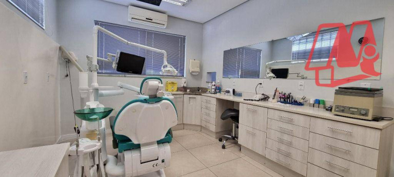 Imagem Sala Comercial à Venda ou Locação, 65 m² em Auxiliadora - Porto Alegre Imagem Sala Comercial à Venda ou Locação, 65 m² em Auxiliadora - Porto Alegre