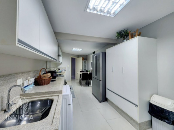 Imagem Apartamento com 3 Quartos à Venda, 200 m² em Centro - Balneário Camboriú