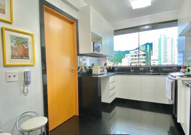 Imagem Imóvel com 4 Quartos à Venda, 190 m² em Serra - Belo Horizonte Imagem Imóvel com 4 Quartos à Venda, 190 m² em Serra - Belo Horizonte