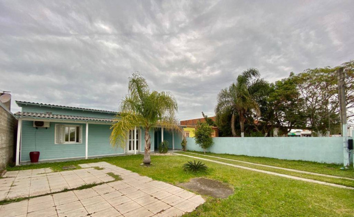 Imagem Casa com 3 Quartos à Venda, 220 m² em Zona Nova - Capão Da Canoa Imagem Casa com 3 Quartos à Venda, 220 m² em Zona Nova - Capão Da Canoa