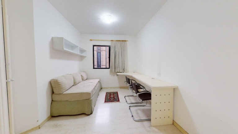 Imagem Apartamento com 3 Quartos à Venda,  em Moema - São Paulo