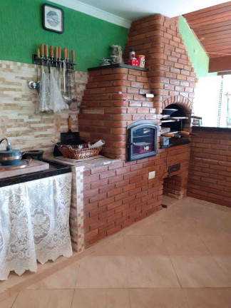 Imagem Casa com 4 Quartos à Venda, 234 m² em Aruã - Mogi Das Cruzes Imagem Casa com 4 Quartos à Venda, 234 m² em Aruã - Mogi Das Cruzes
