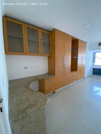 Imagem Apartamento com 4 Quartos à Venda, 156 m² em Casa Amarela - Recife Imagem Apartamento com 4 Quartos à Venda, 156 m² em Casa Amarela - Recife