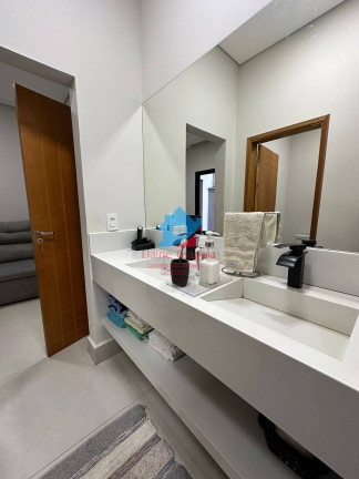 Imagem Casa com 3 Quartos à Venda, 300 m² em Roncáglia - Valinhos Imagem Casa com 3 Quartos à Venda, 300 m² em Roncáglia - Valinhos