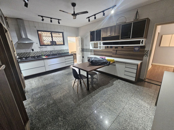 Imagem Casa com 4 Quartos para Alugar, 276 m² em Aparecida - Santos Imagem Casa com 4 Quartos para Alugar, 276 m² em Aparecida - Santos