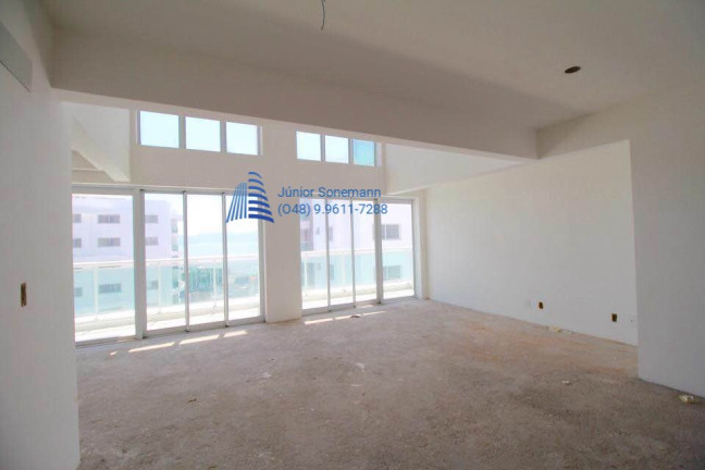 Imagem Apartamento com 3 Quartos à Venda, 203 m² em Barreiros - São José