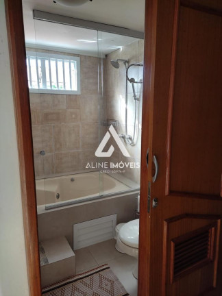 Imagem Casa à Venda, em Vila Azambuja - Cruz Alta Imagem Casa à Venda, em Vila Azambuja - Cruz Alta