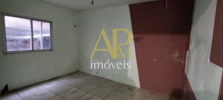 Imagem Casa com 7 Quartos à Venda, 259 m² em Estreito - Florianópolis Imagem Casa com 7 Quartos à Venda, 259 m² em Estreito - Florianópolis