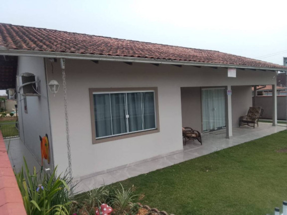 Imagem Casa com 2 Quartos à Venda, 260 m² em Costeira - Balneário Barra Do Sul Imagem Casa com 2 Quartos à Venda, 260 m² em Costeira - Balneário Barra Do Sul