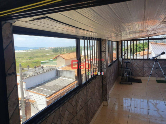 Imagem Casa com 7 Quartos à Venda, 300 m² em Braga - Cabo Frio Imagem Casa com 7 Quartos à Venda, 300 m² em Braga - Cabo Frio