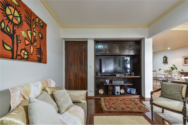 Imagem Imóvel com 1 Quarto à Venda, em Moema - São Paulo Imagem Imóvel com 1 Quarto à Venda, em Moema - São Paulo