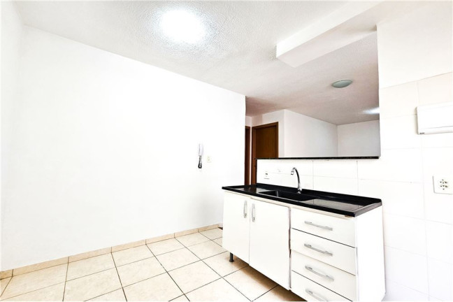Imagem Imóvel com 2 Quartos à Venda, em São José - Canoas Imagem Imóvel com 2 Quartos à Venda, em São José - Canoas