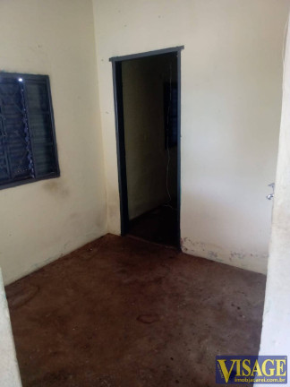 Imagem Casa com 2 Quartos à Venda, 300 m² em Jardim Bela Vista - Jacareí Imagem Casa com 2 Quartos à Venda, 300 m² em Jardim Bela Vista - Jacareí