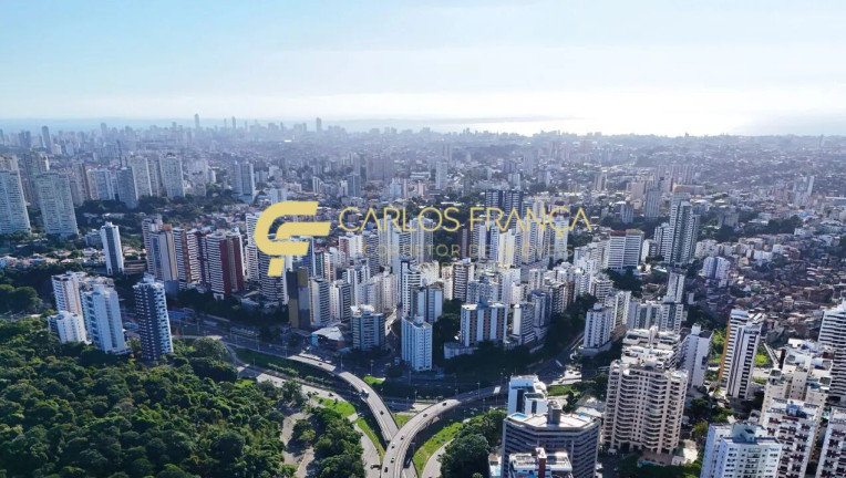 Apartamento com 4 Quartos à Venda, 142 m² em Candeal - Salvador