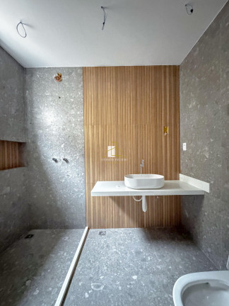 Imagem Casa com 4 Quartos à Venda, 193 m² em Morada De Laranjeiras - Serra Imagem Casa com 4 Quartos à Venda, 193 m² em Morada De Laranjeiras - Serra
