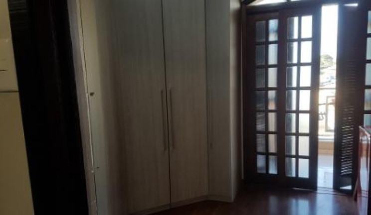 Imagem Sobrado com 5 Quartos à Venda, 300 m² em Jardim Presidente Dutra - Guarulhos