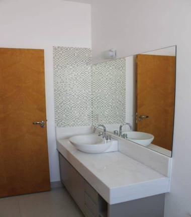 Imagem Casa com 3 Quartos para Alugar, 150 m² em Jardim Montreal Residence - Indaiatuba Imagem Casa com 3 Quartos para Alugar, 150 m² em Jardim Montreal Residence - Indaiatuba