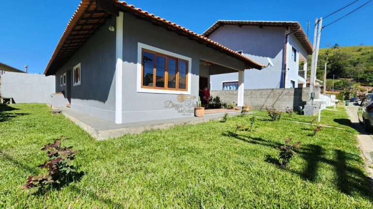 Imagem Casa com 3 Quartos à Venda, 300 m² em Vargem Grande - Teresópolis Imagem Casa com 3 Quartos à Venda, 300 m² em Vargem Grande - Teresópolis