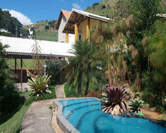 Imagem Casa com 3 Quartos à Venda, 300 m² em Sebastiana - Teresópolis Imagem Casa com 3 Quartos à Venda, 300 m² em Sebastiana - Teresópolis