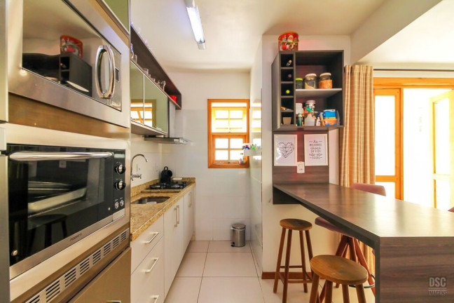 Imagem Casa de Condomínio com 3 Quartos à Venda, 131 m² em Tristeza - Porto Alegre Imagem Casa de Condomínio com 3 Quartos à Venda, 131 m² em Tristeza - Porto Alegre