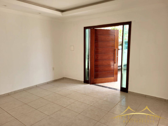 Imagem Casa com 4 Quartos à Venda, 200 m² em Nova Esperança - Parnamirim