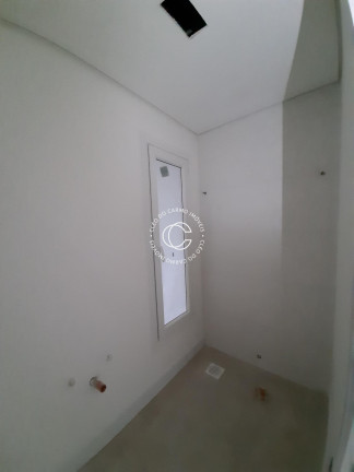 Imagem Apartamento com 3 Quartos à Venda, 227 m² em Km 3 - Santa Maria Imagem Apartamento com 3 Quartos à Venda, 227 m² em Km 3 - Santa Maria