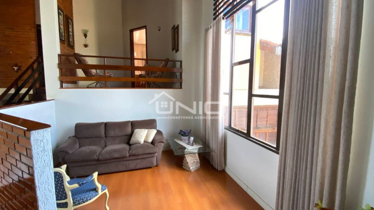Imagem Casa com 3 Quartos à Venda, 211 m² em Menino Deus - Pato Branco Imagem Casa com 3 Quartos à Venda, 211 m² em Menino Deus - Pato Branco