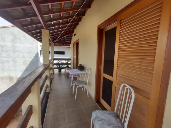 Imagem Casa à Venda, em Atibaia Imagem Casa à Venda, em Atibaia