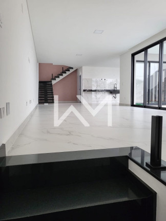Imagem Casa com 3 Quartos à Venda, 355 m² em Caputera - Arujá Imagem Casa com 3 Quartos à Venda, 355 m² em Caputera - Arujá