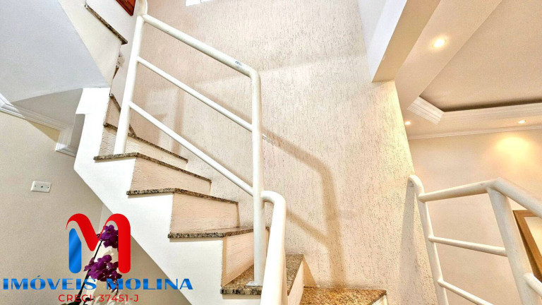 Imagem Sobrado com 3 Quartos à Venda, 140 m² em Santa Terezinha - Santo André