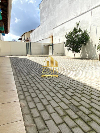 Imagem Casa com 4 Quartos à Venda, 450 m² em Vila Nova Socorro - Mogi Das Cruzes Imagem Casa com 4 Quartos à Venda, 450 m² em Vila Nova Socorro - Mogi Das Cruzes