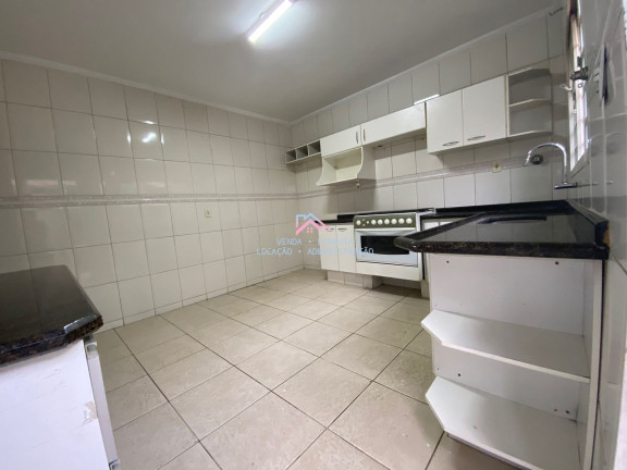Imagem Casa com 3 Quartos à Venda, 220 m² em Vila Liberdade - Jundiaí Imagem Casa com 3 Quartos à Venda, 220 m² em Vila Liberdade - Jundiaí