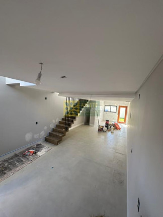 Imagem Casa com 2 Quartos à Venda, 110 m² em Canto Grande - Bombinhas Imagem Casa com 2 Quartos à Venda, 110 m² em Canto Grande - Bombinhas