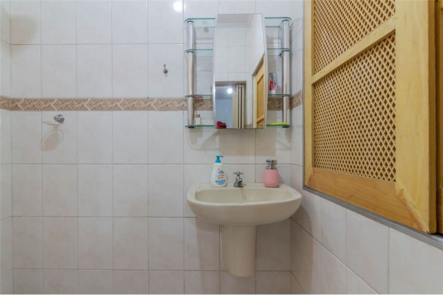 Imagem Casa com 4 Quartos à Venda, em Penha De França - São Paulo Imagem Casa com 4 Quartos à Venda, em Penha De França - São Paulo