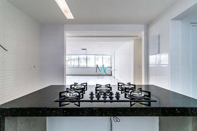 Imagem Apartamento com 4 Quartos à Venda, 155 m² em Lagoa - Rio De Janeiro Imagem Apartamento com 4 Quartos à Venda, 155 m² em Lagoa - Rio De Janeiro